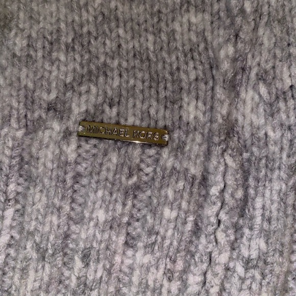 Michael Kors sweater - Picture 7 of 12